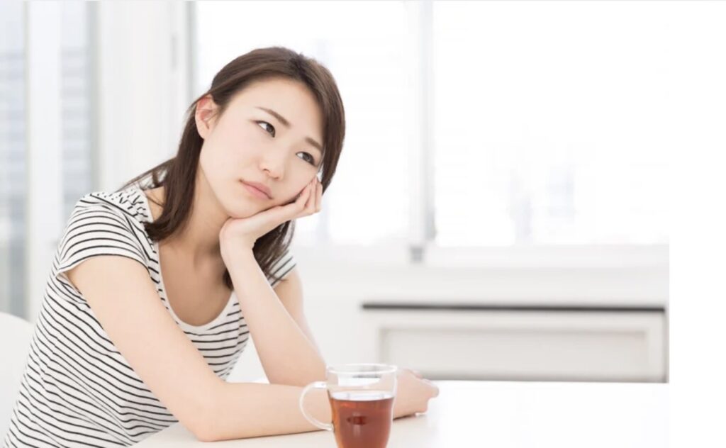 矯正費用100万円は高いのか悩む女性｜奈良市の矯正歯科相談